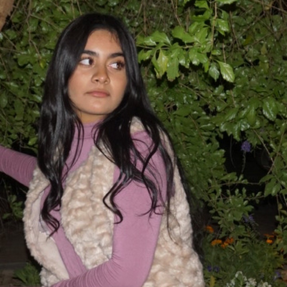 Meet your Posher, Tania